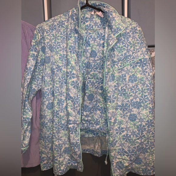 Flannel Pjs - Picture 9 of 16